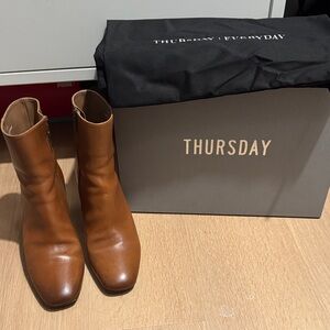 Woman’s Brown Leather Boots